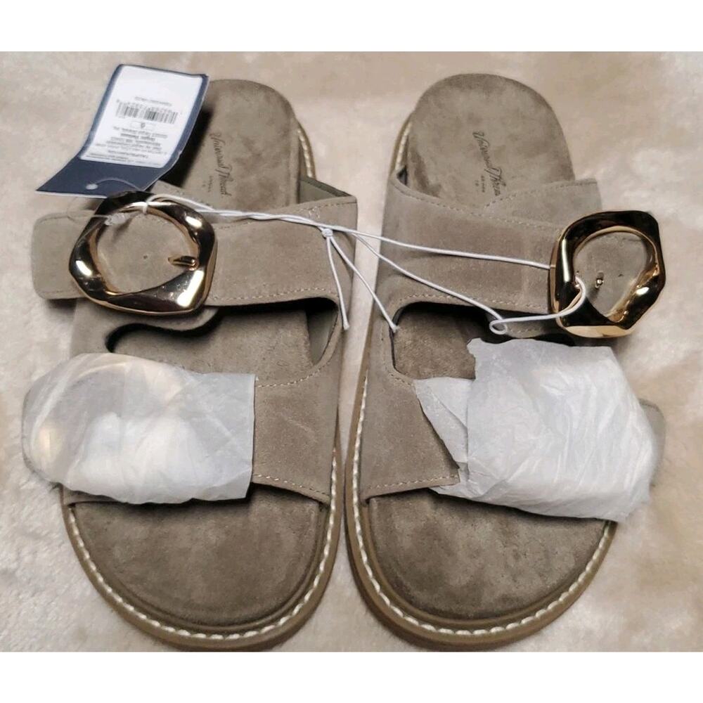 Women's Ashton Sandals with Memory Foam Insole - Universal Thread Taupe 6